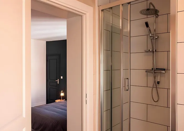 Ferte Valises Parking Gratuit Landhuis *